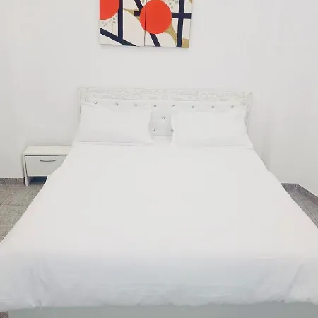 Cazan House Ostello