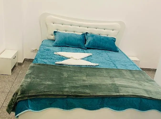 Hostel Cazan House *