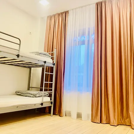 Hostel Cazan House Boekarest