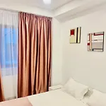 Hostel Cazan House *